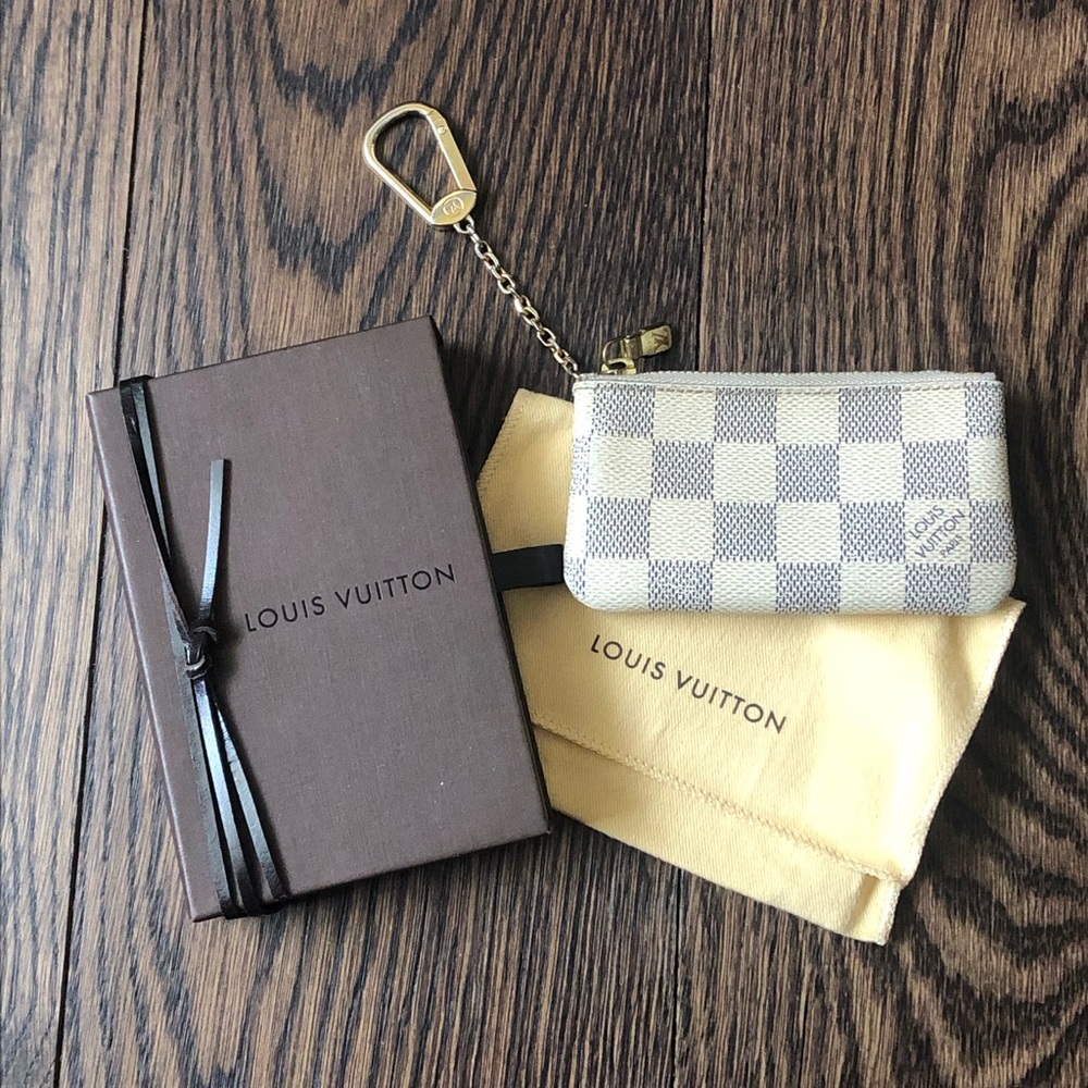 Authentic Louis Vuitton key pouch